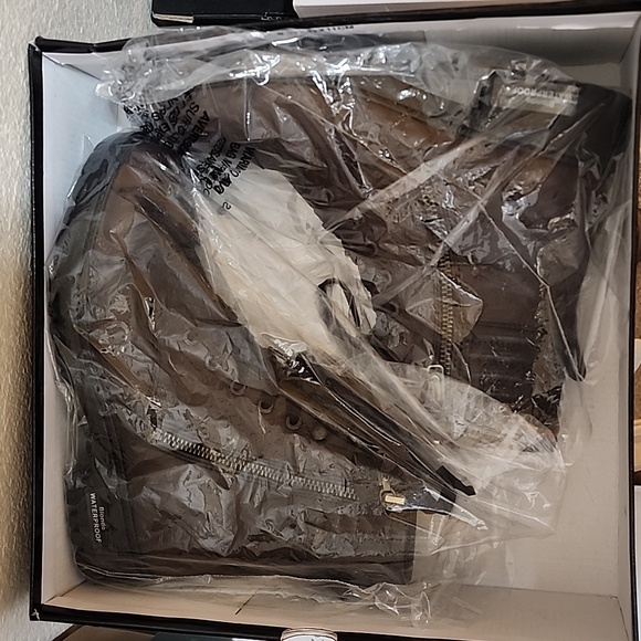 BLONDO NWT MADY Waterproof Lace-up Boot Sz 9 - Picture 12 of 12